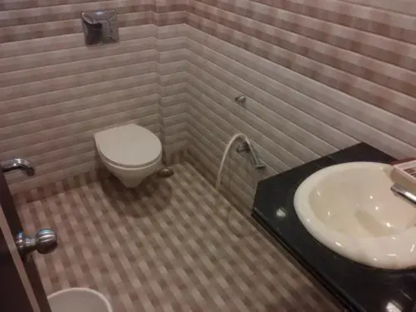 Hotel S G International