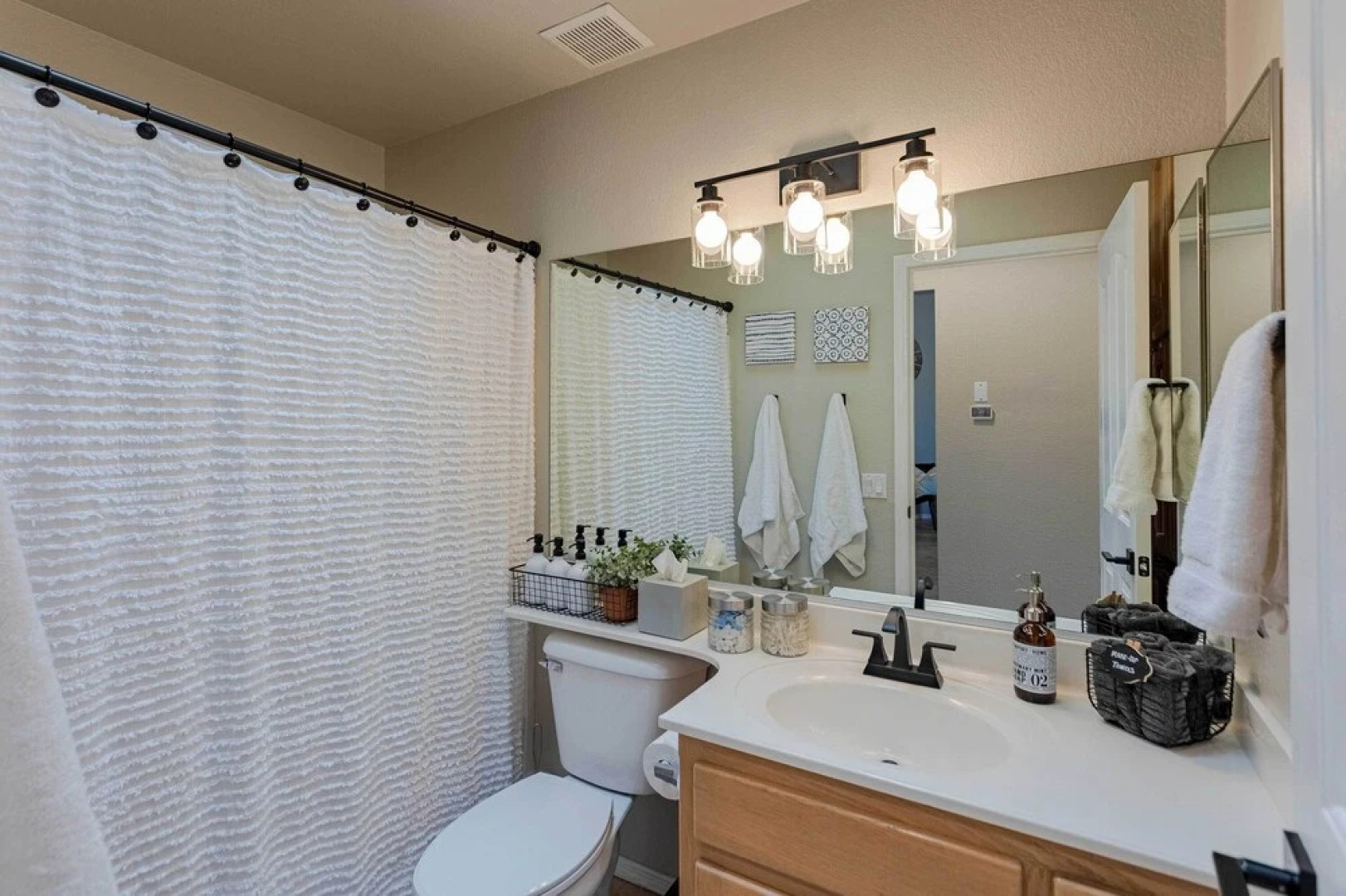 Centrally Located Lake Havasu Home w/ Huge Patio!