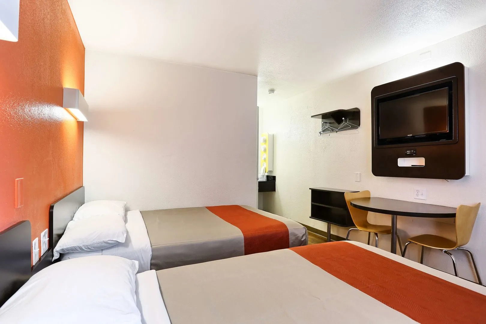 Super 8 by Wyndham Walnut Creek