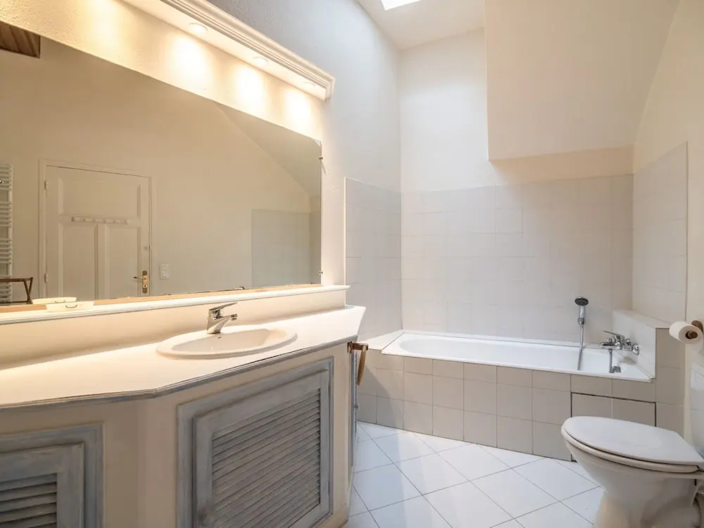 Semi-detached Villa With Private Pool and Sublime Views, 400 Meters From the sea