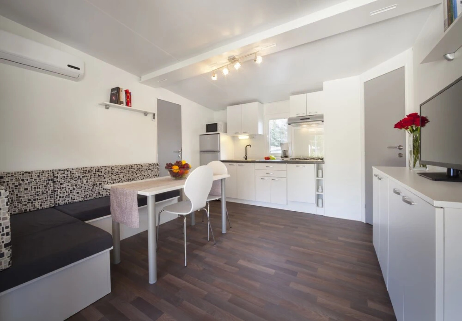 Polari Campsite Mobile Homes