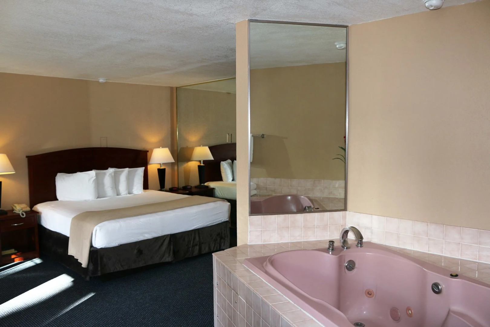 Bluelake Inn at Tahoe