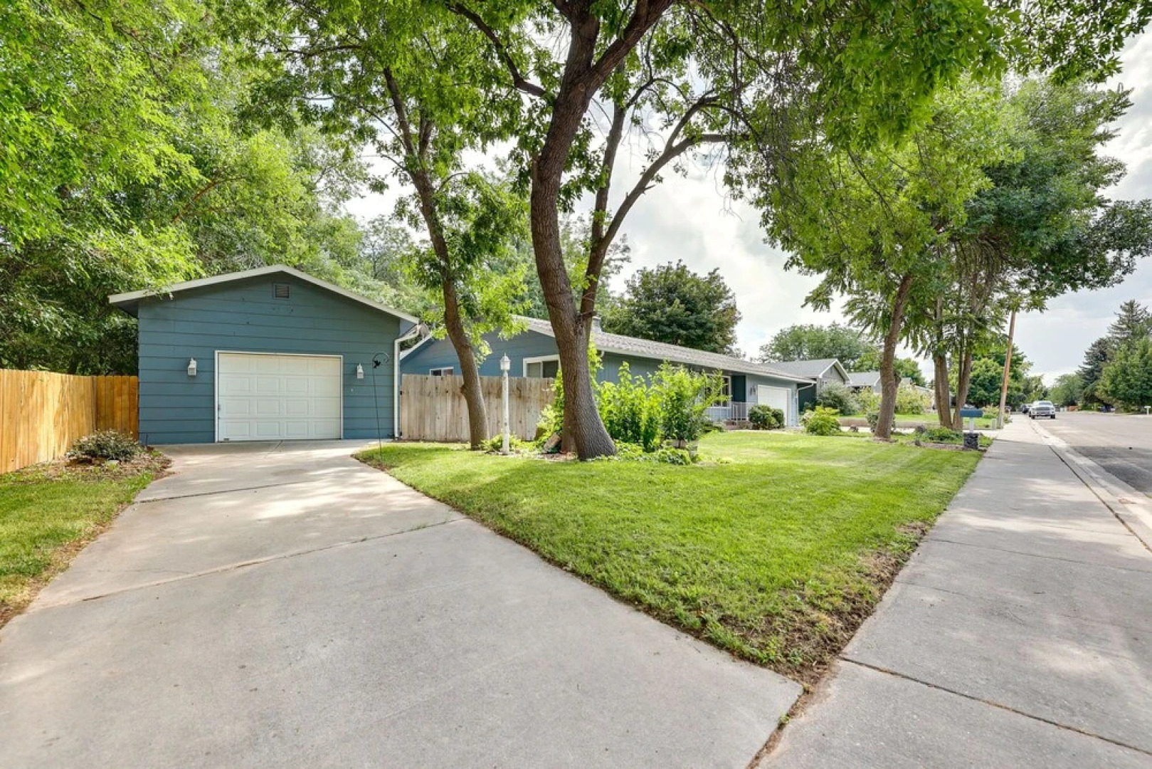 Twin Falls Vacation Rental w/ Yard < 3 Mi to Town!