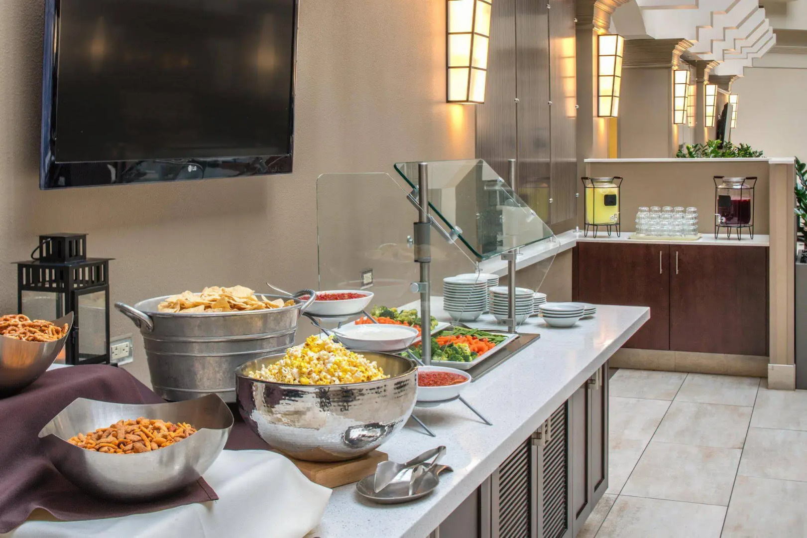 Embassy Suites by Hilton Seattle Tacoma International Airport