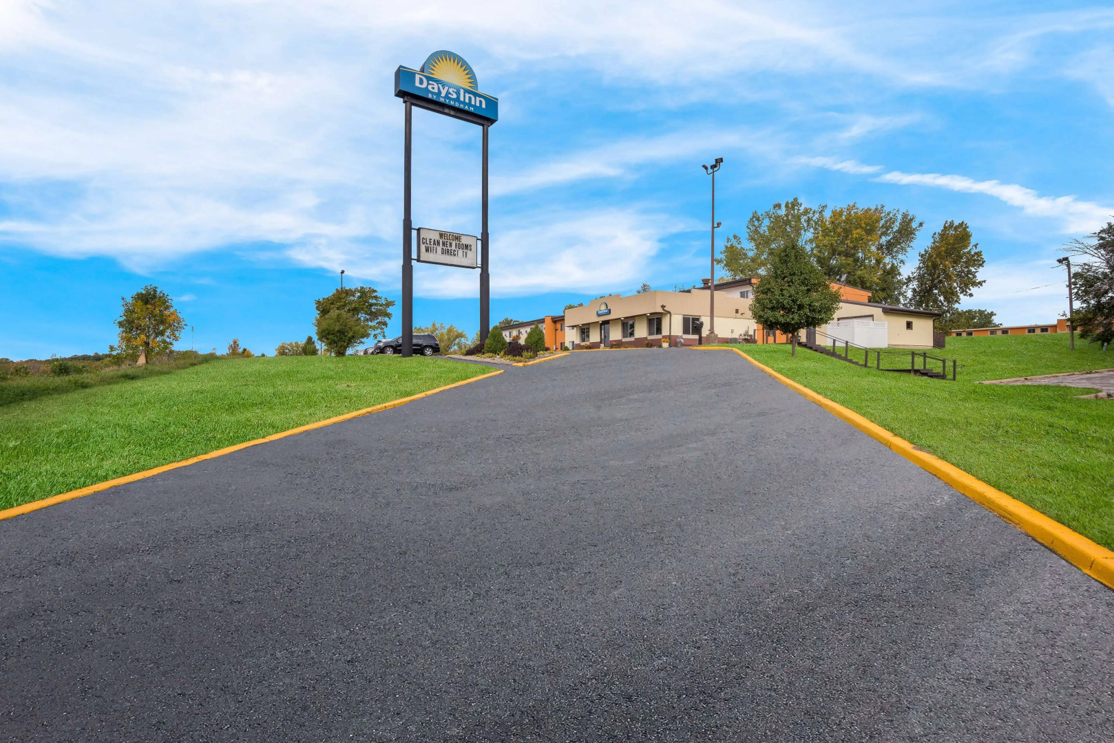 Days Inn by Wyndham Newton