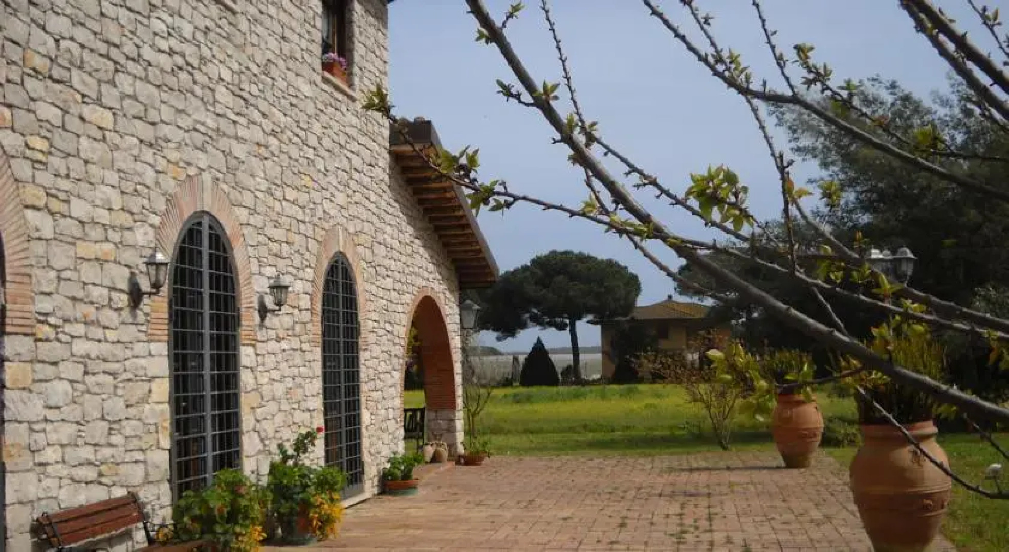 Bed & Breakfast Flora