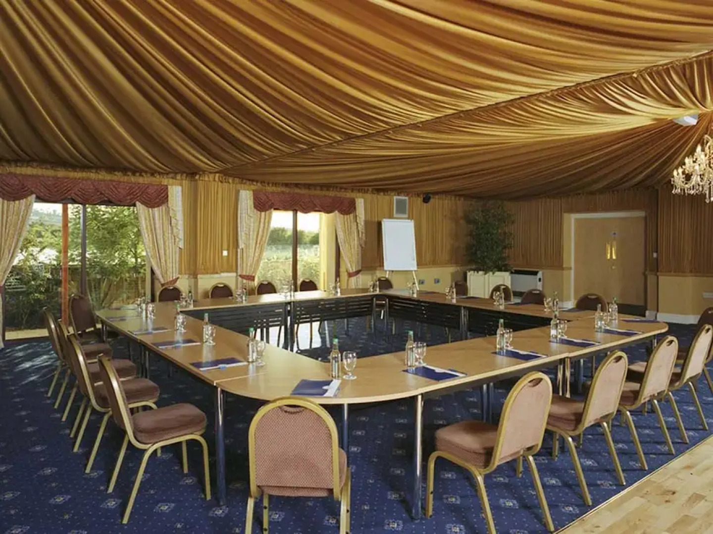 The Humber Bridge Country Hotel