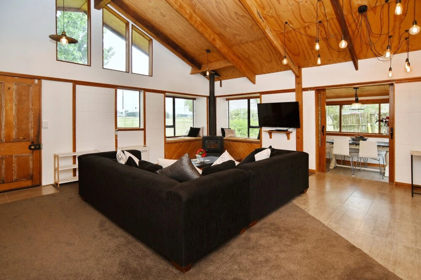 Pines Beach - Christchurch Holiday Homes