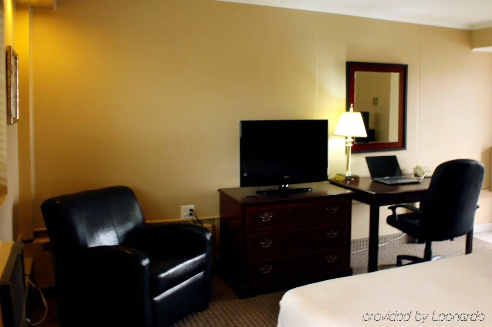 Red Roof Inn & Suites Herkimer