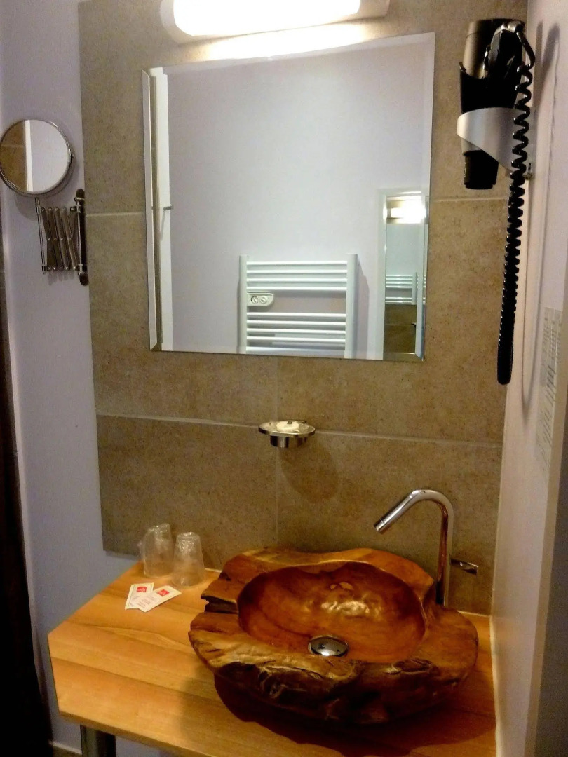 Auberge du Vieux Lanas