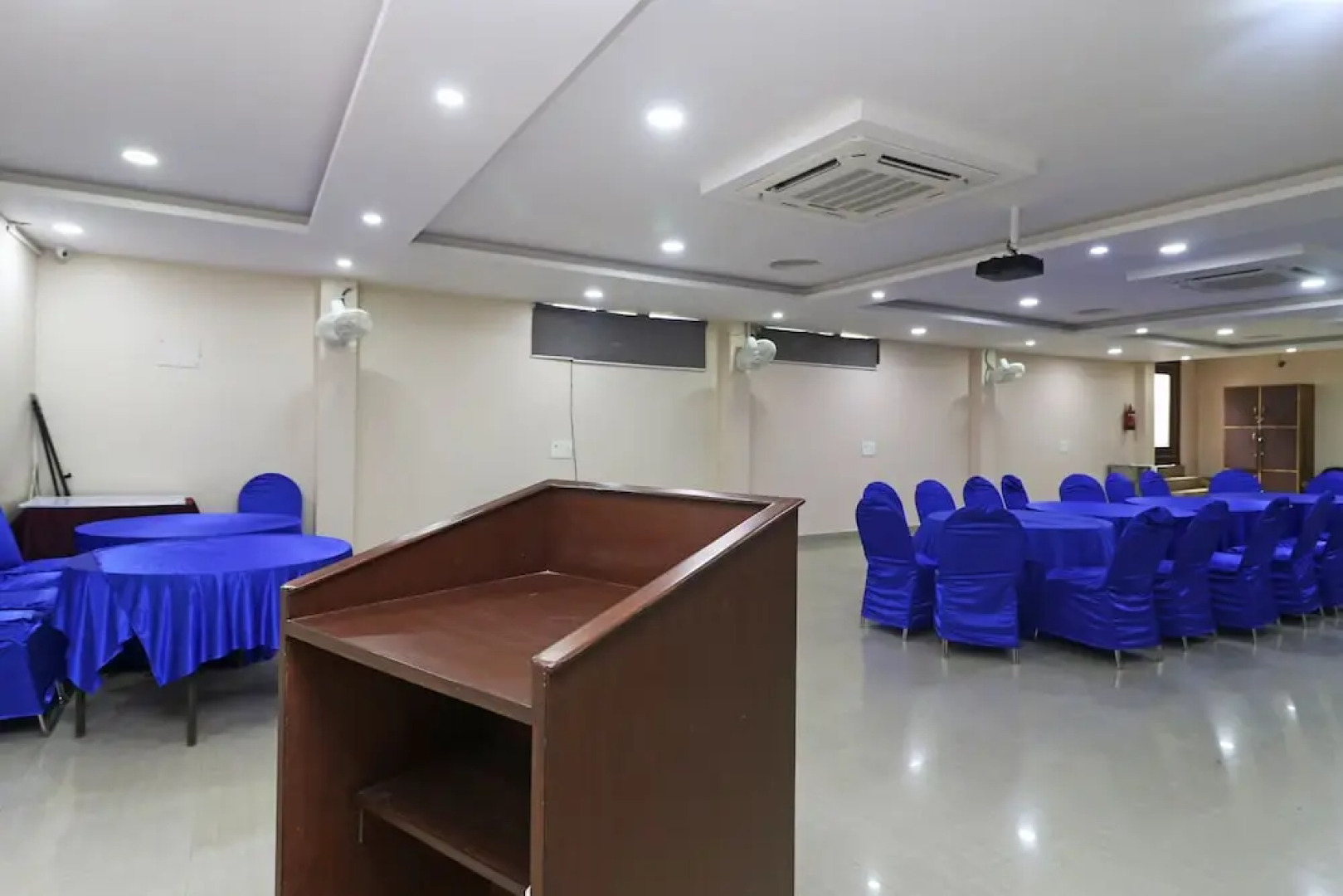 OYO 404 Hotel BlueBell