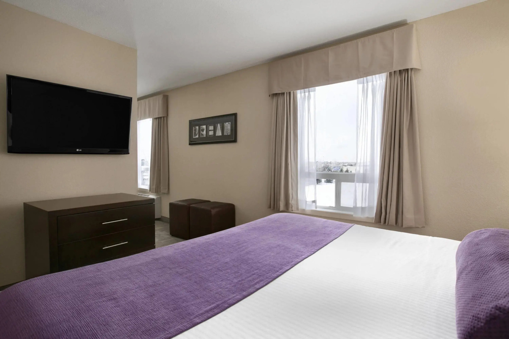 Days Inn by Wyndham Regina