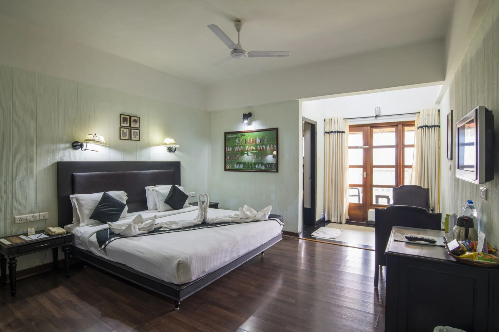 The Silvertips Munnar