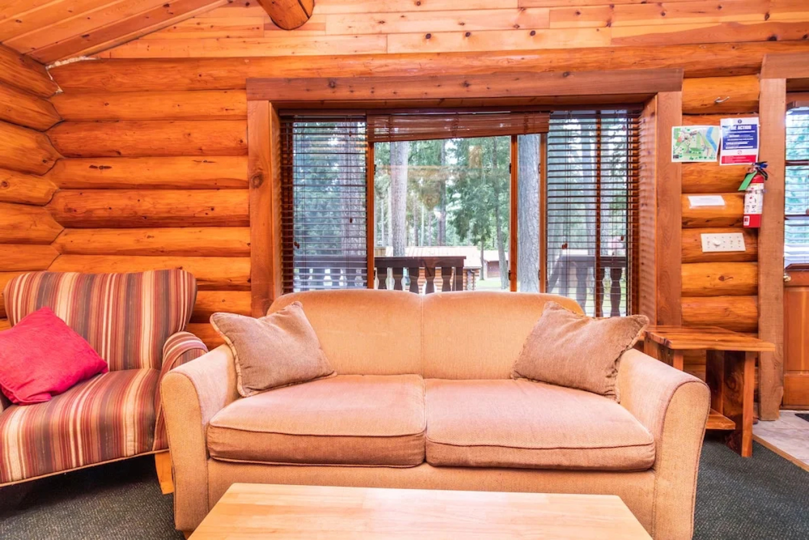 Riverbend Cottages & RV Resort