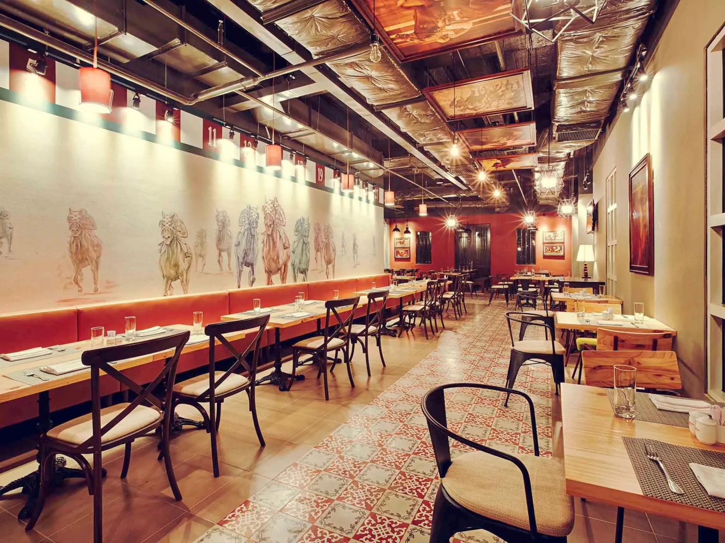 Mercure Danang French Village Bana Hills