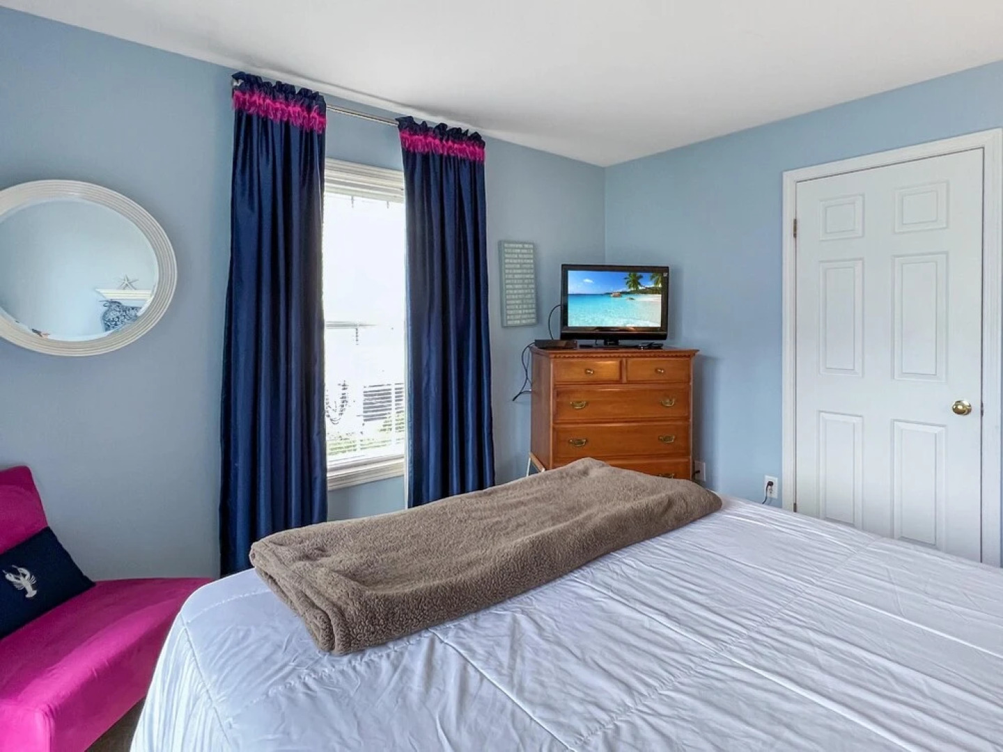 Wells Rested - W579 Unit B Downstairs by Getaway