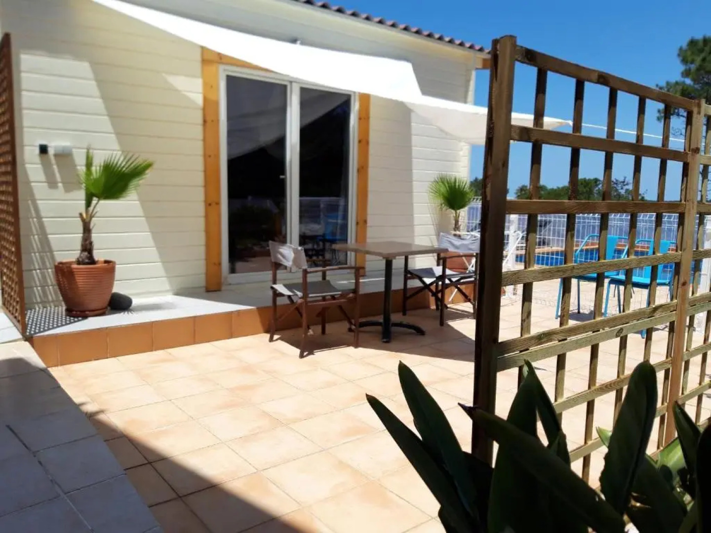Ideal Summer cabin 1 km from arrifana beach