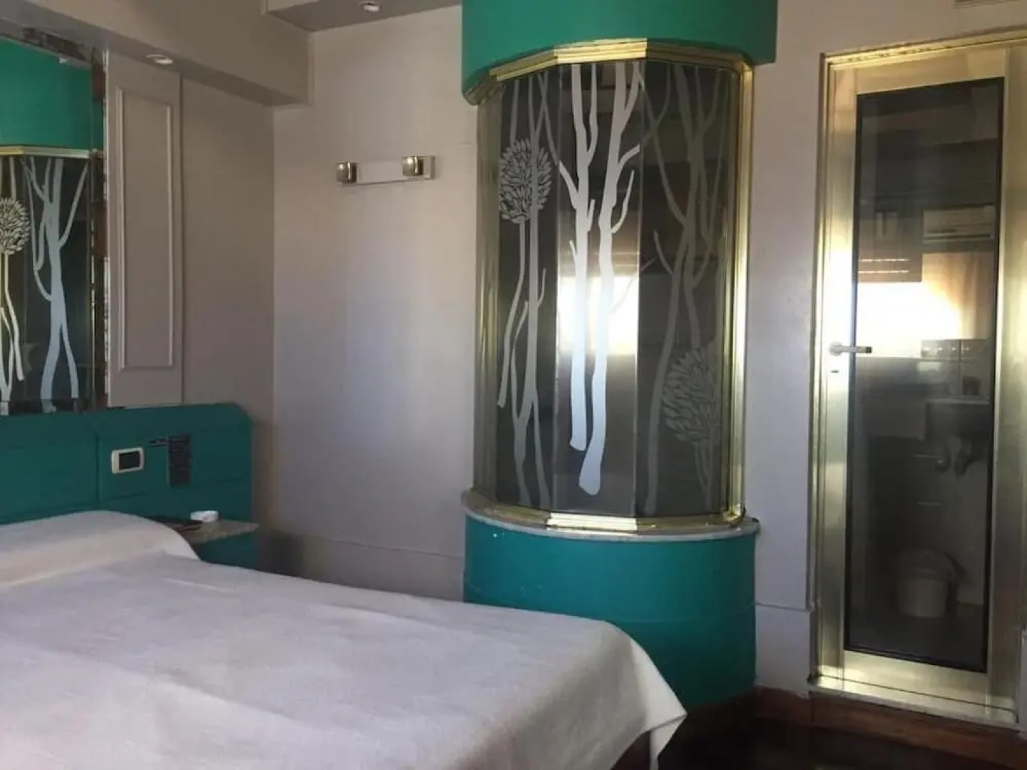 Dallas Hotel (Motel)