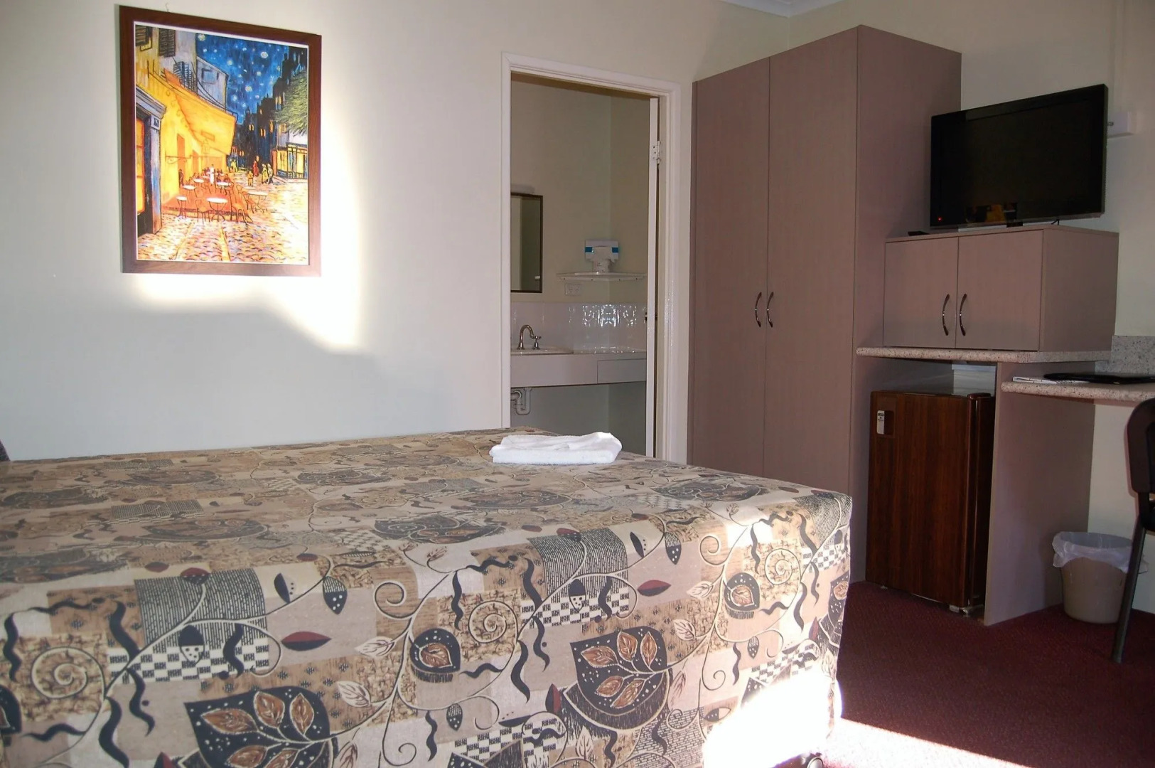 Biloela Centre Motel & Grevillea Steakhouse & Bar