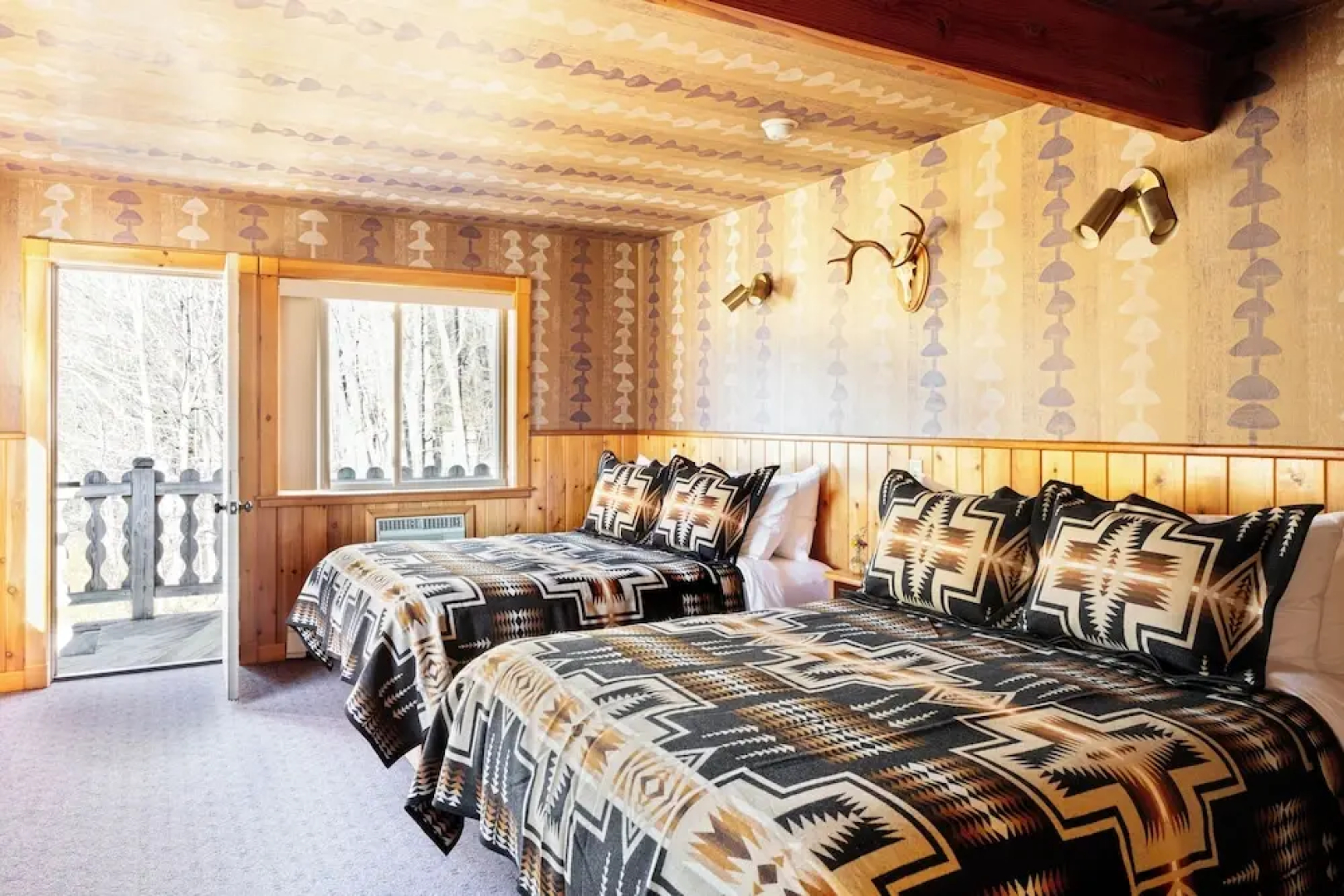 Urban Cowboy Lodge