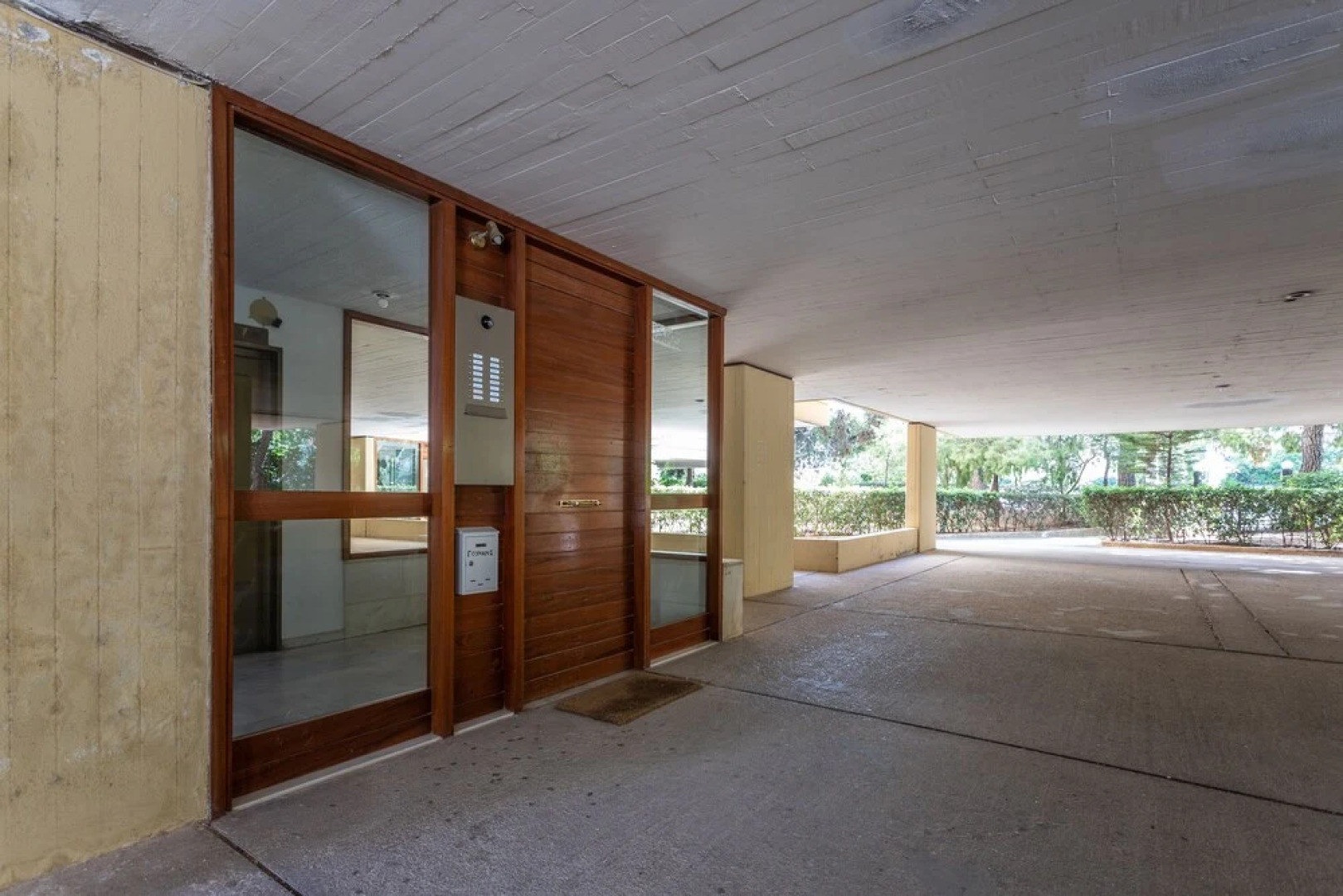 Modern ParkView 2bdr