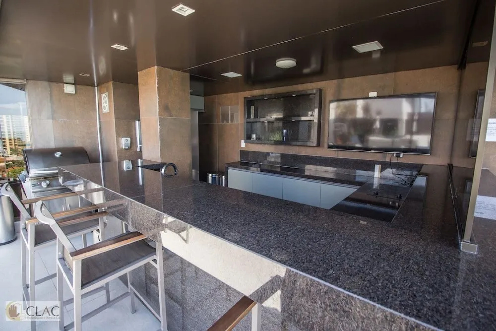 Holandas Prime Shopping Residence