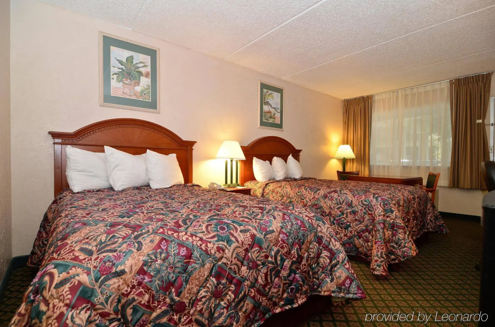 Clarion Pointe Galveston - Beachfront