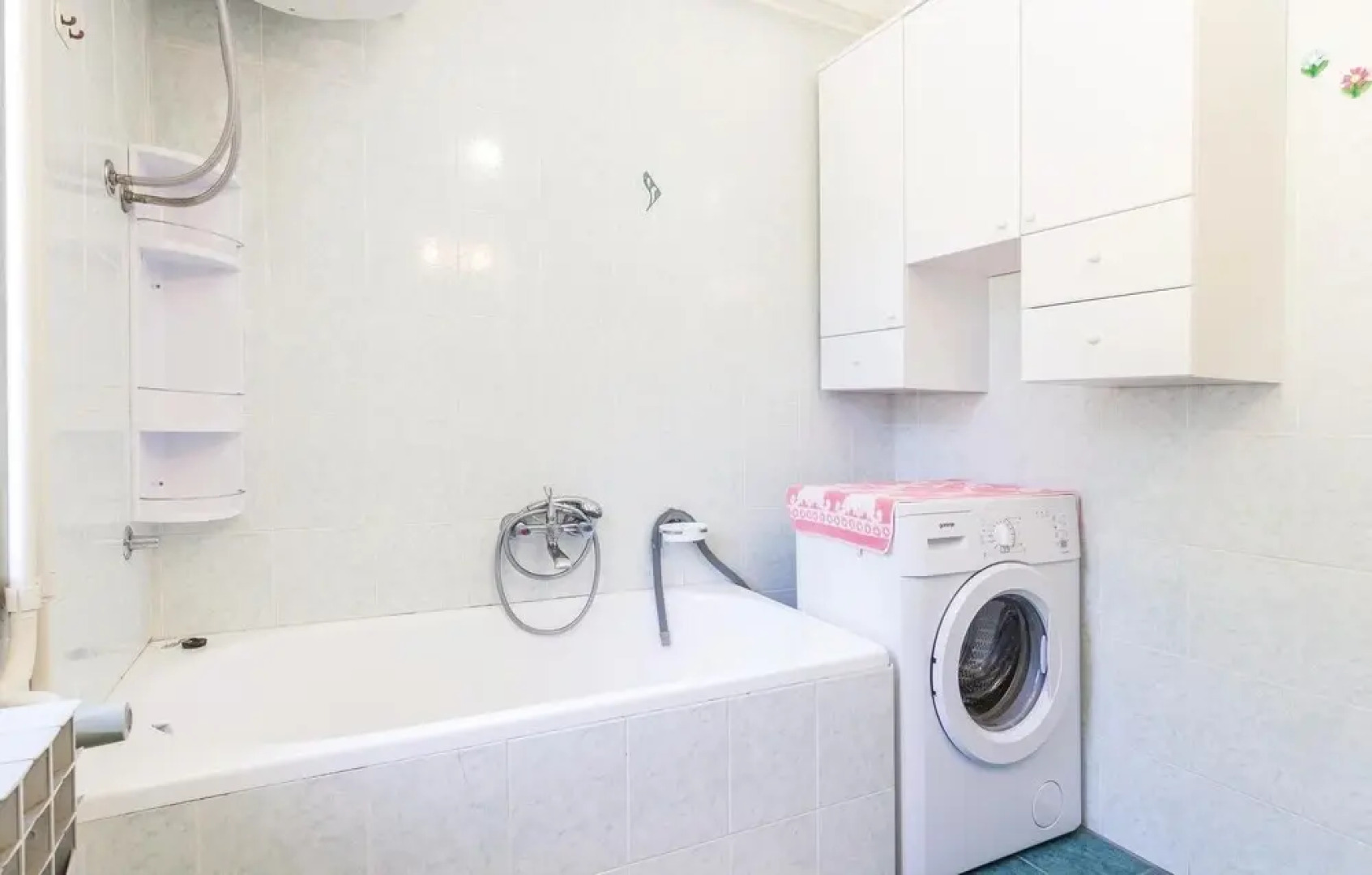 Beautiful Home in Pican With Wifi and 2 Bedrooms