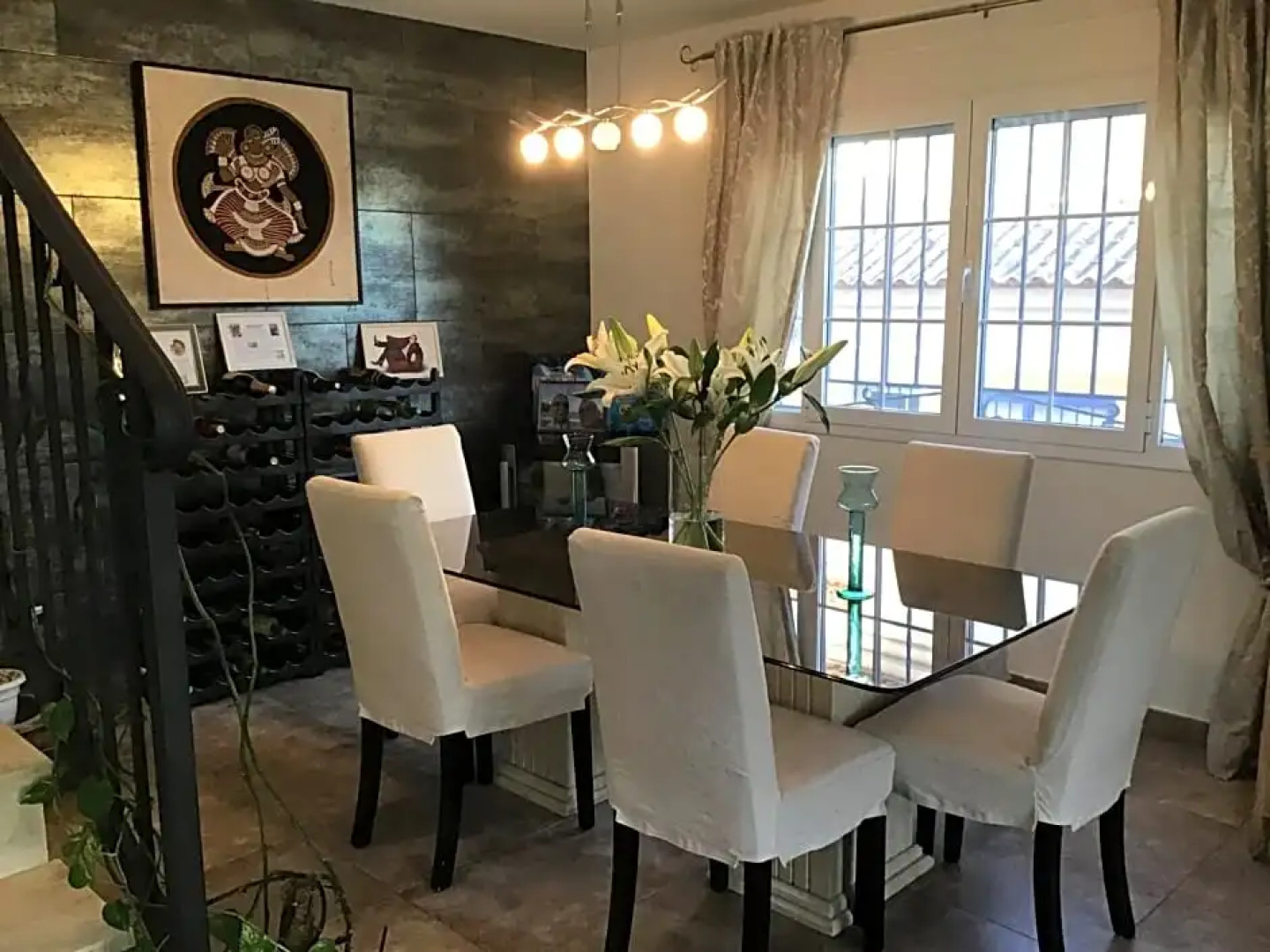 Double Room with Shared Bathroom and Shared Communal Areas R4