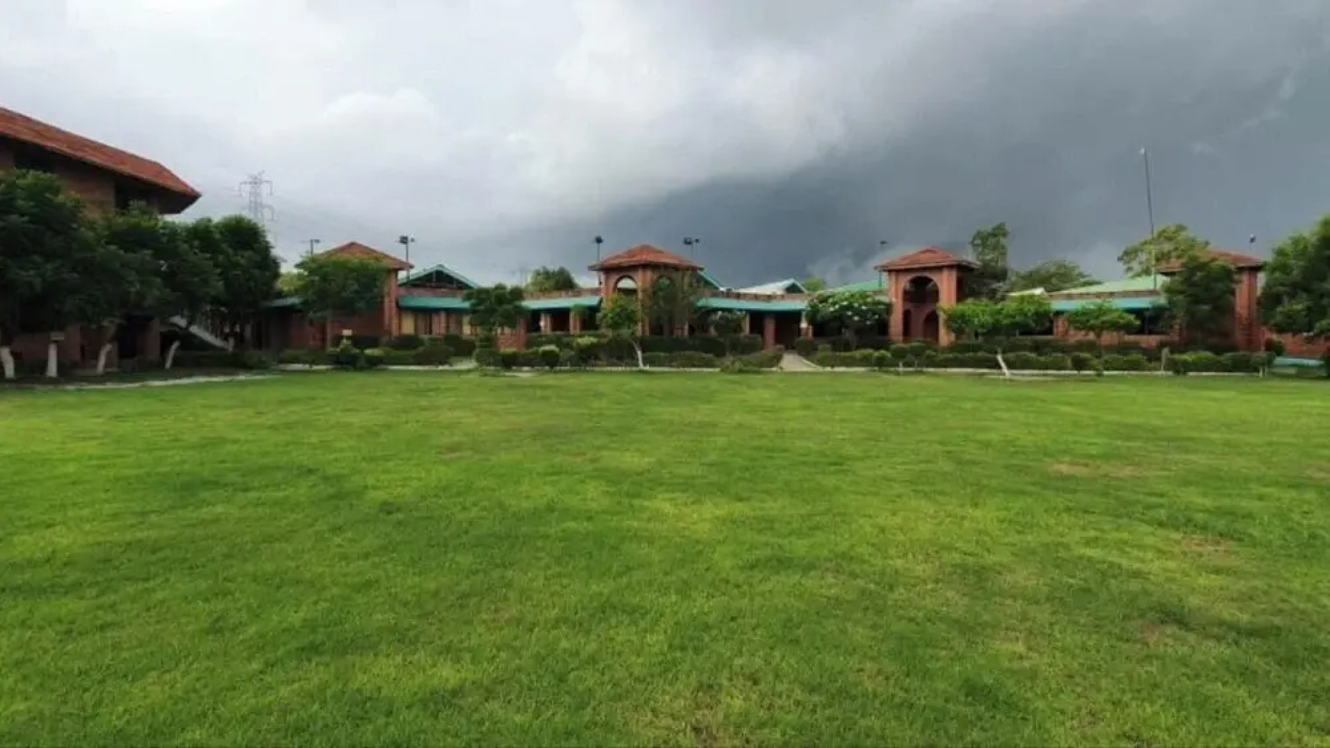 Swapanlok Farms And Resorts