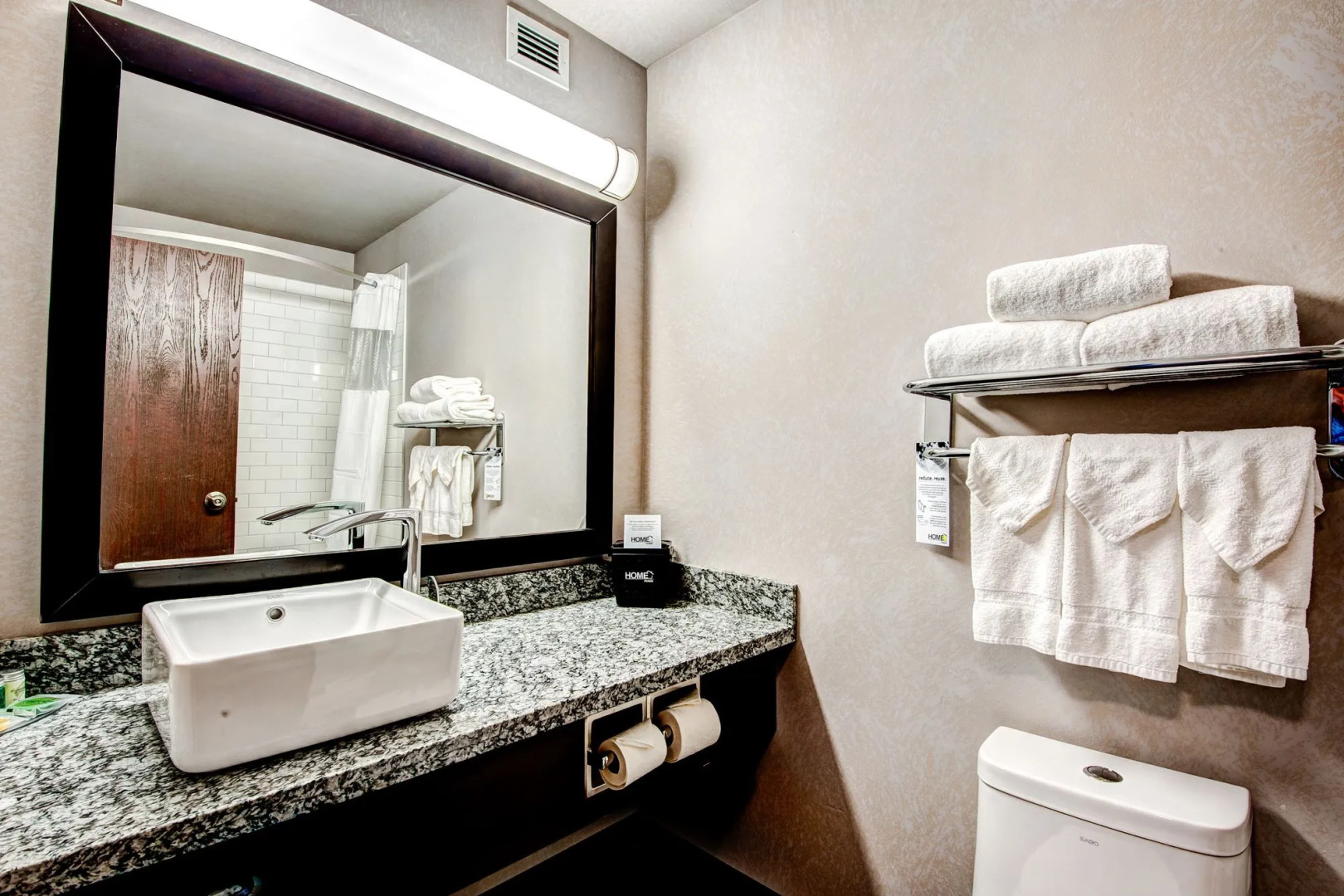 Home Inn & Suites Swift Current