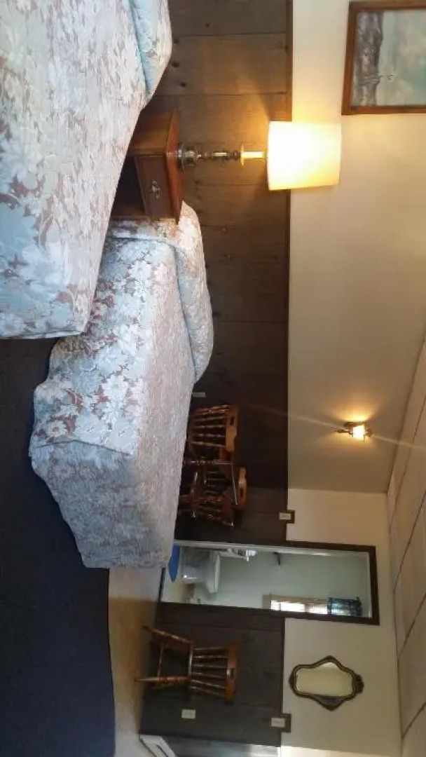 The Inn Between the Beaches