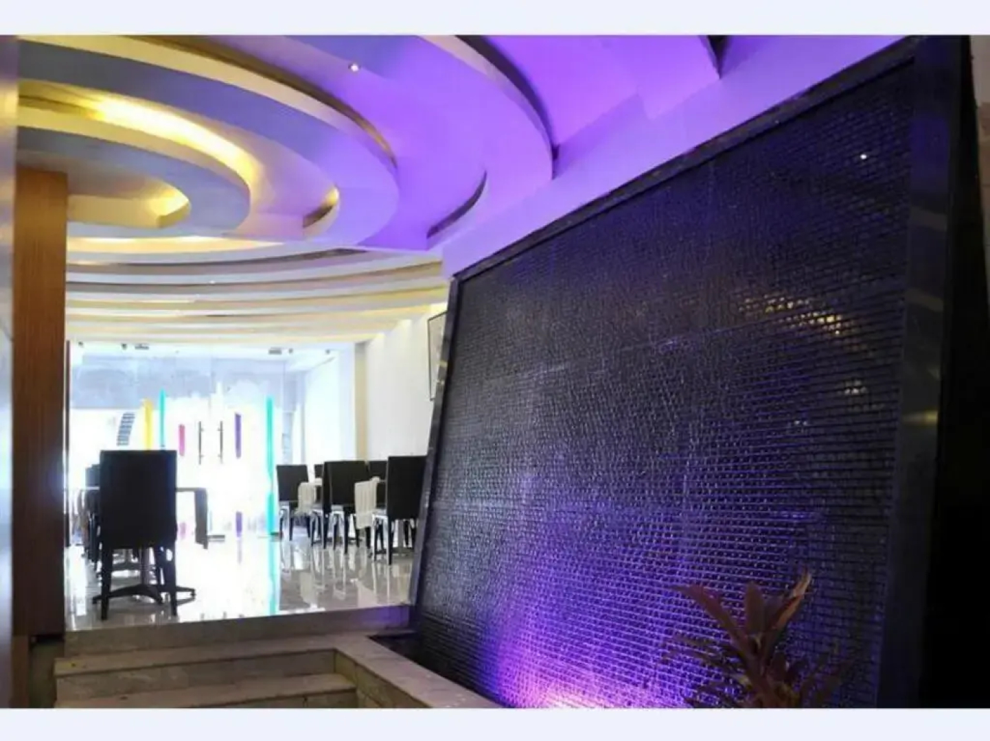 The Grand Park Hotel