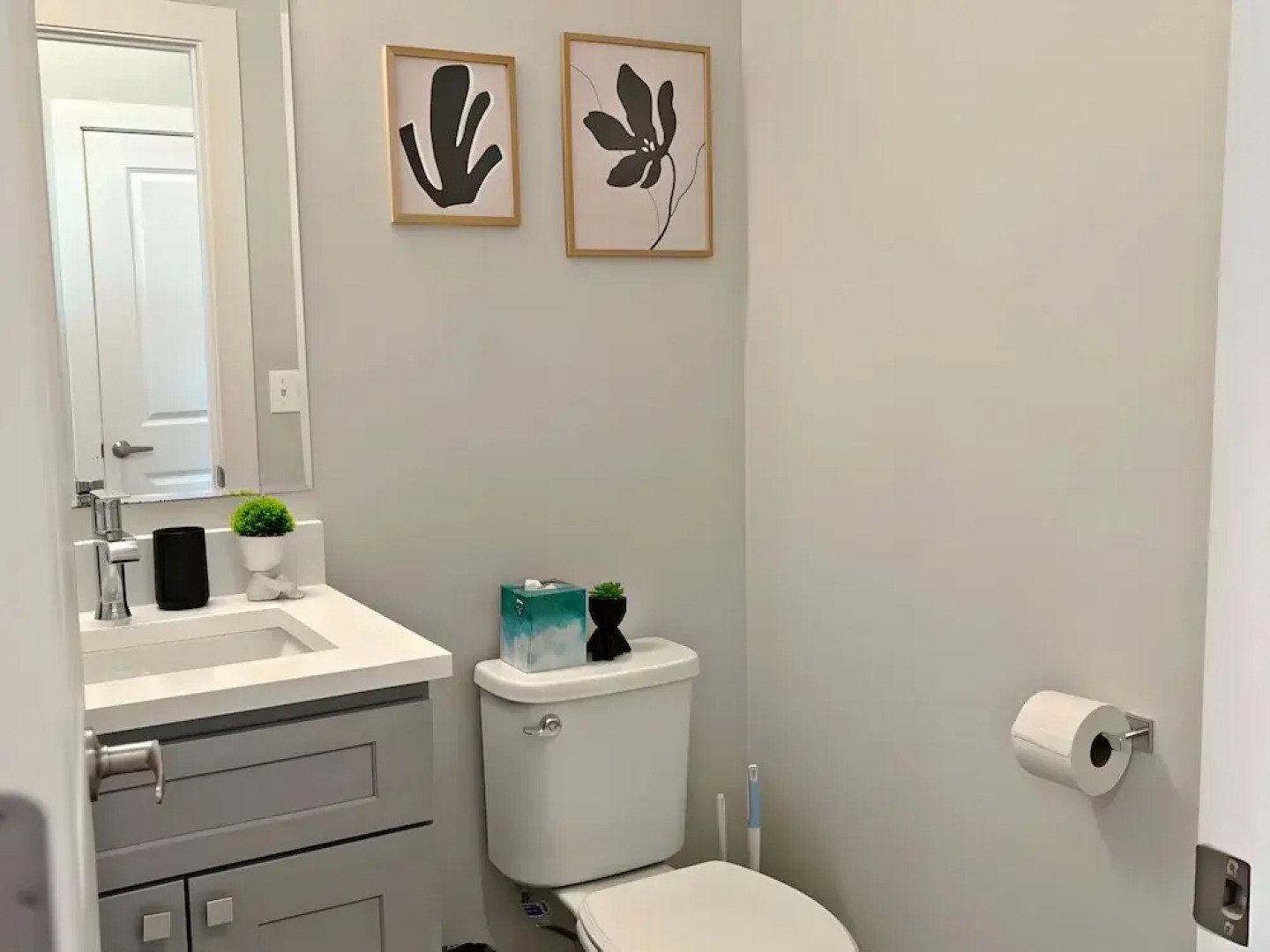 Modern 4BR with Parking - WV rep 4