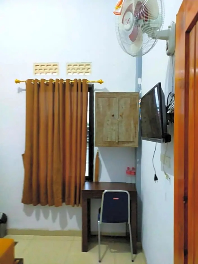 OYO 3373 Favour Hotel