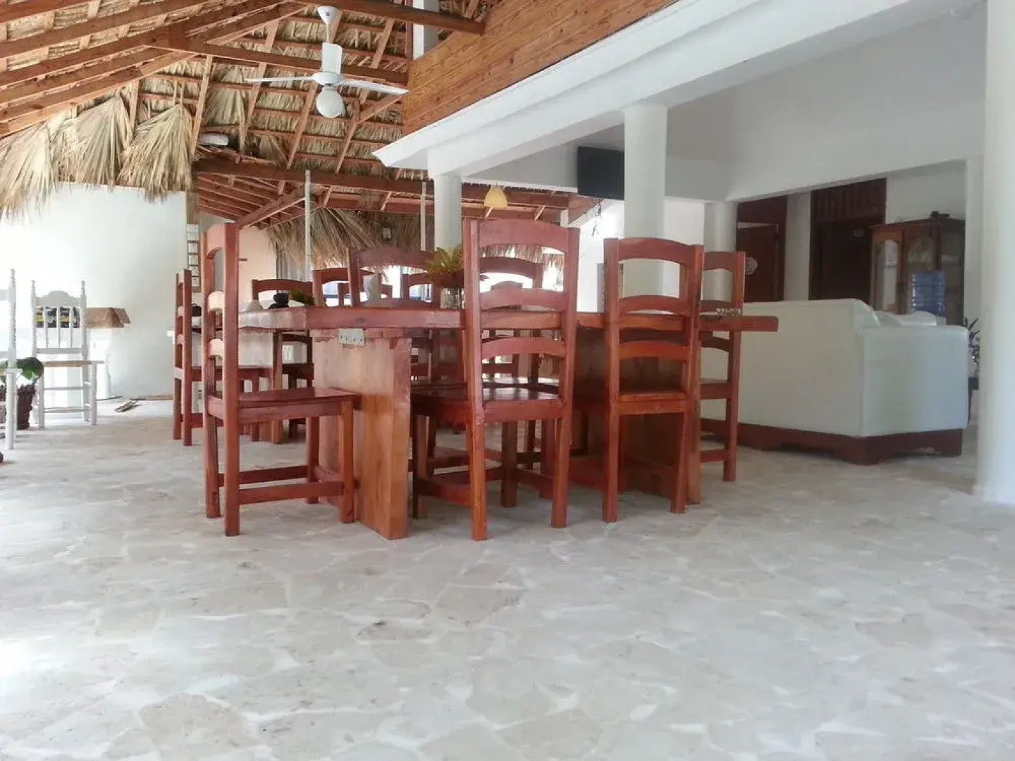 El Paraiso Perdido Beach Hotel