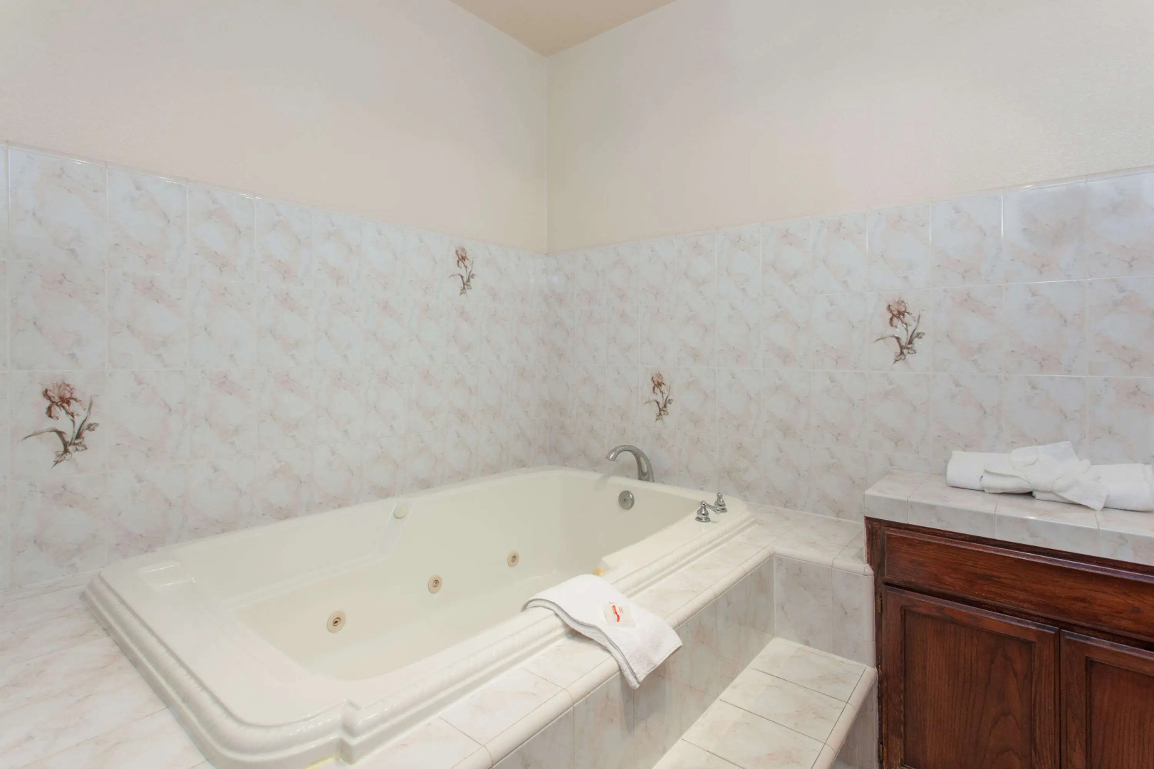 Ramada by Wyndham Fresno Northwest