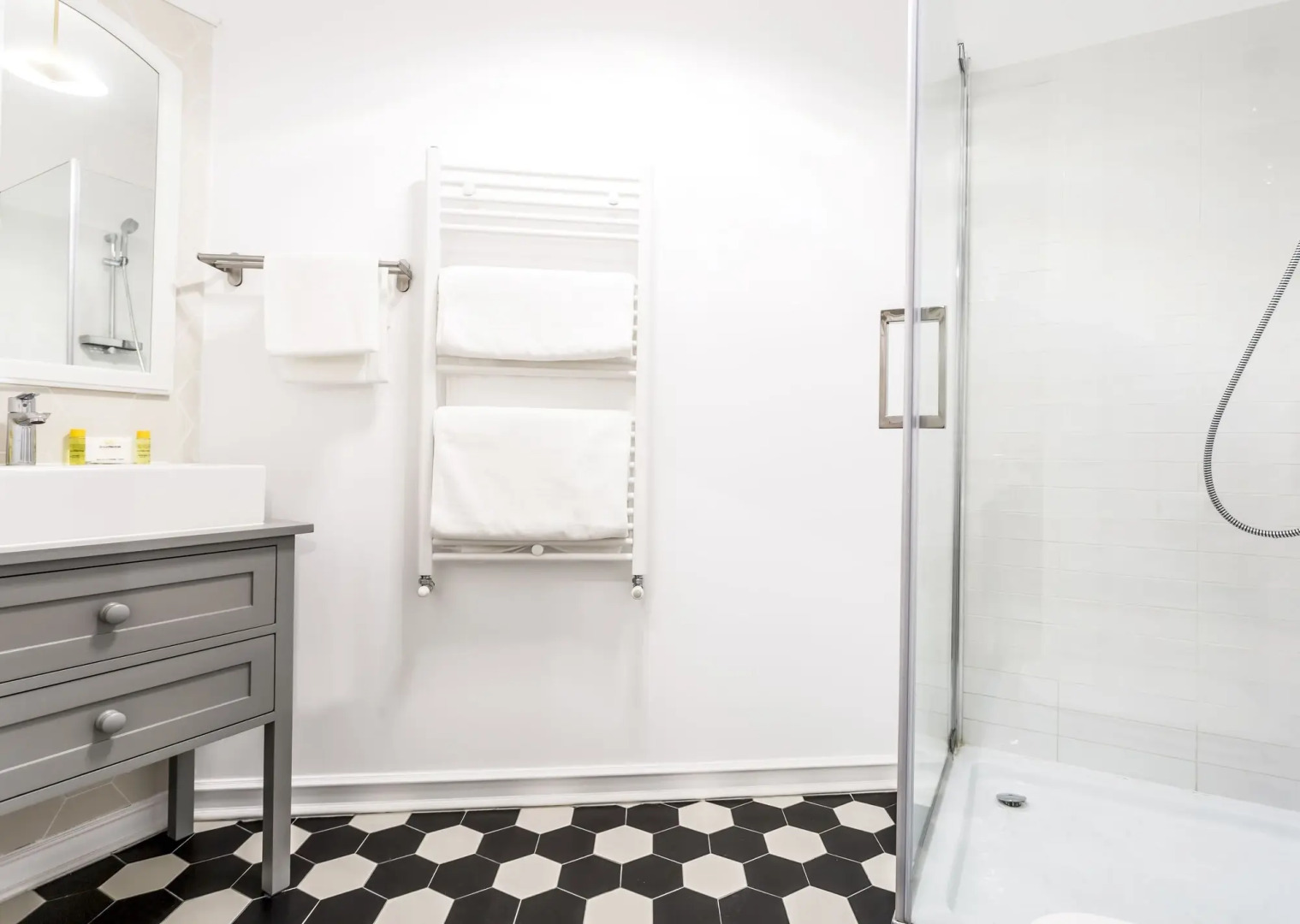 Matisse Bucharest Old Town