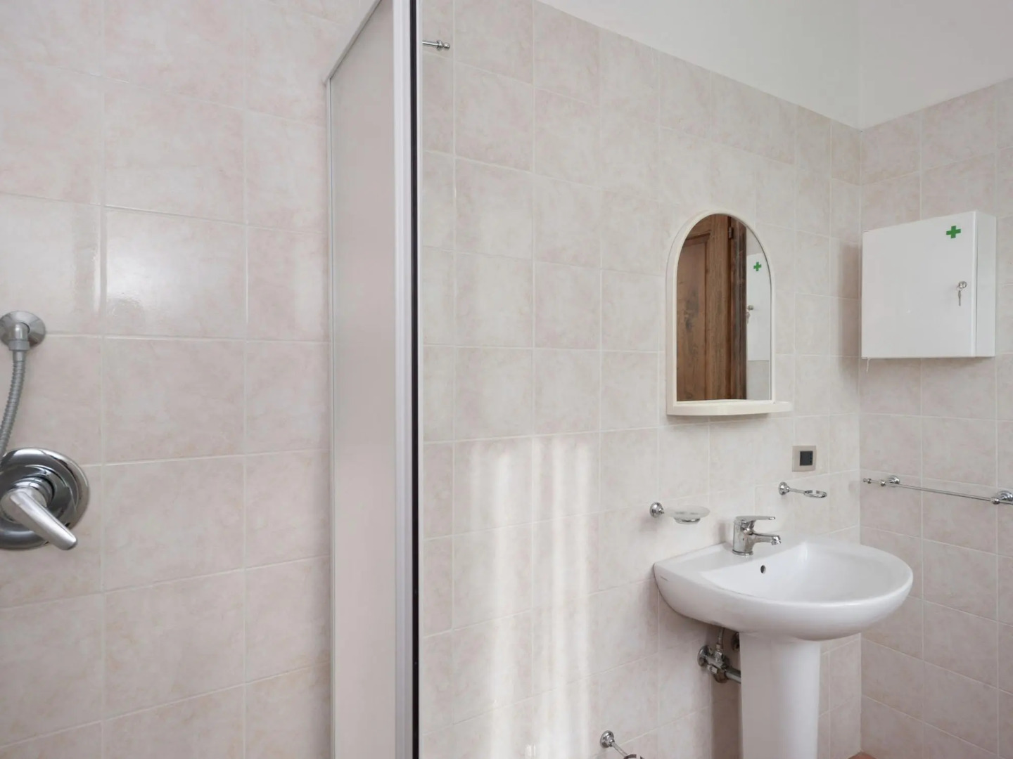 Stunning Farmhouse in Passignano with Swimming Pool