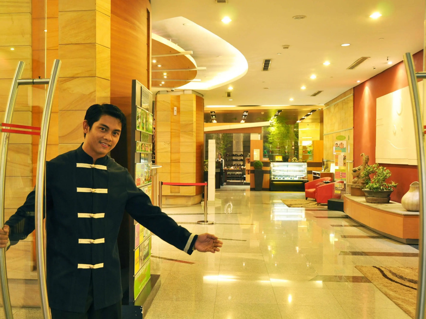 Greenhills Elan Hotel