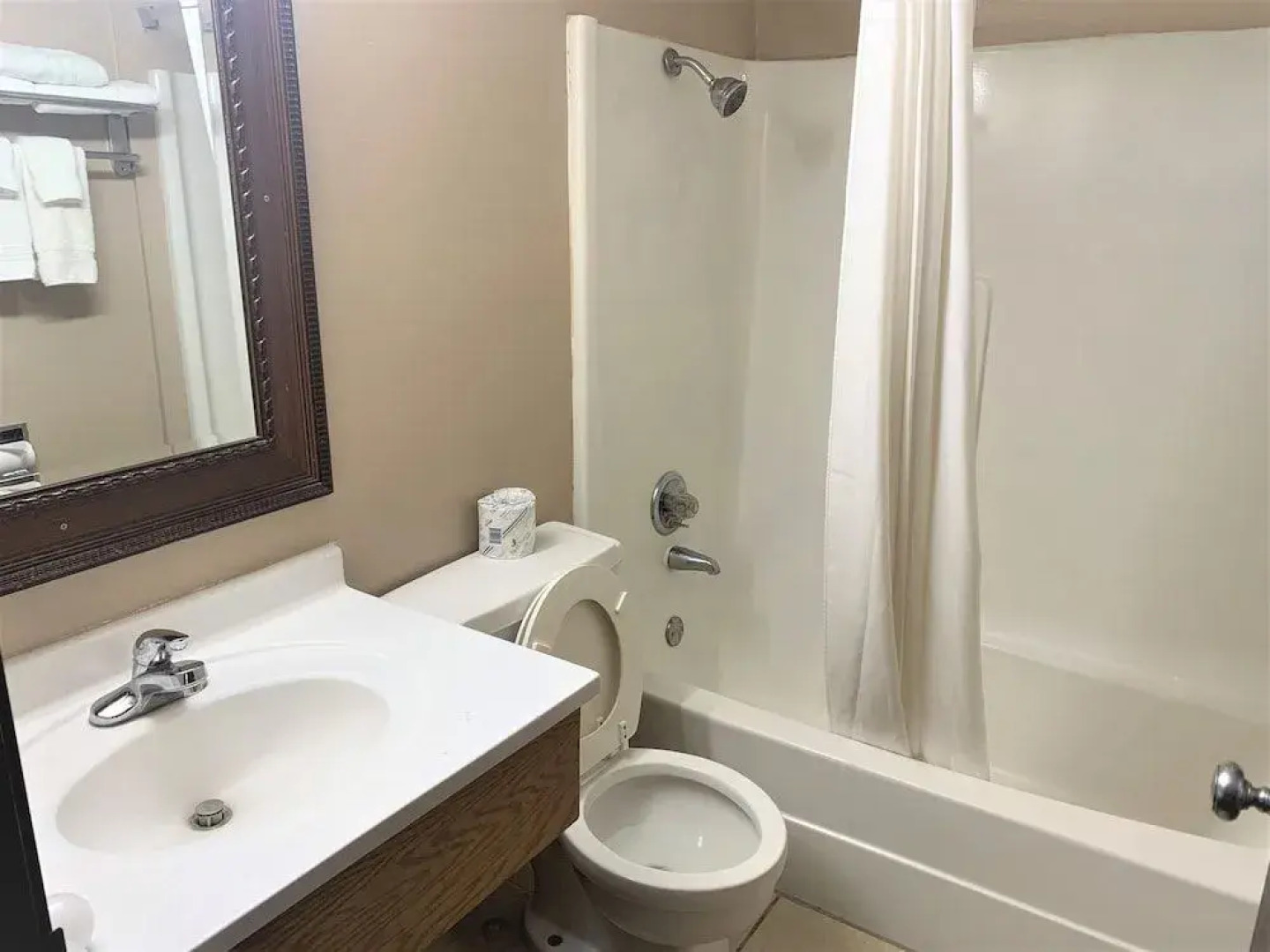 Travelodge by Wyndham Yankton