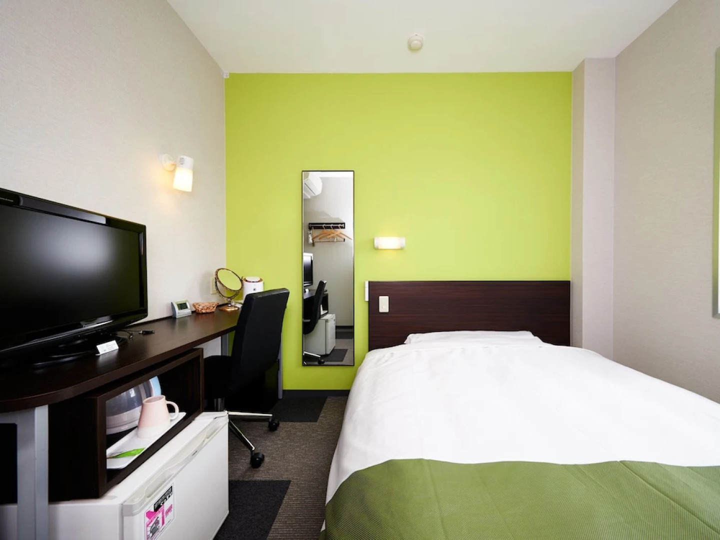 Super Tozai Line Ichikawa Myoden