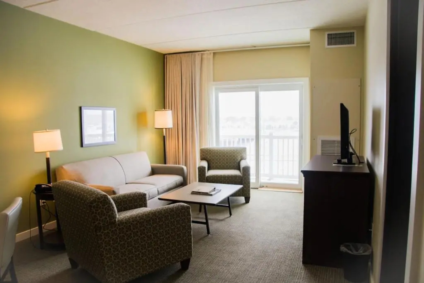 The Inn At Harbor Shores