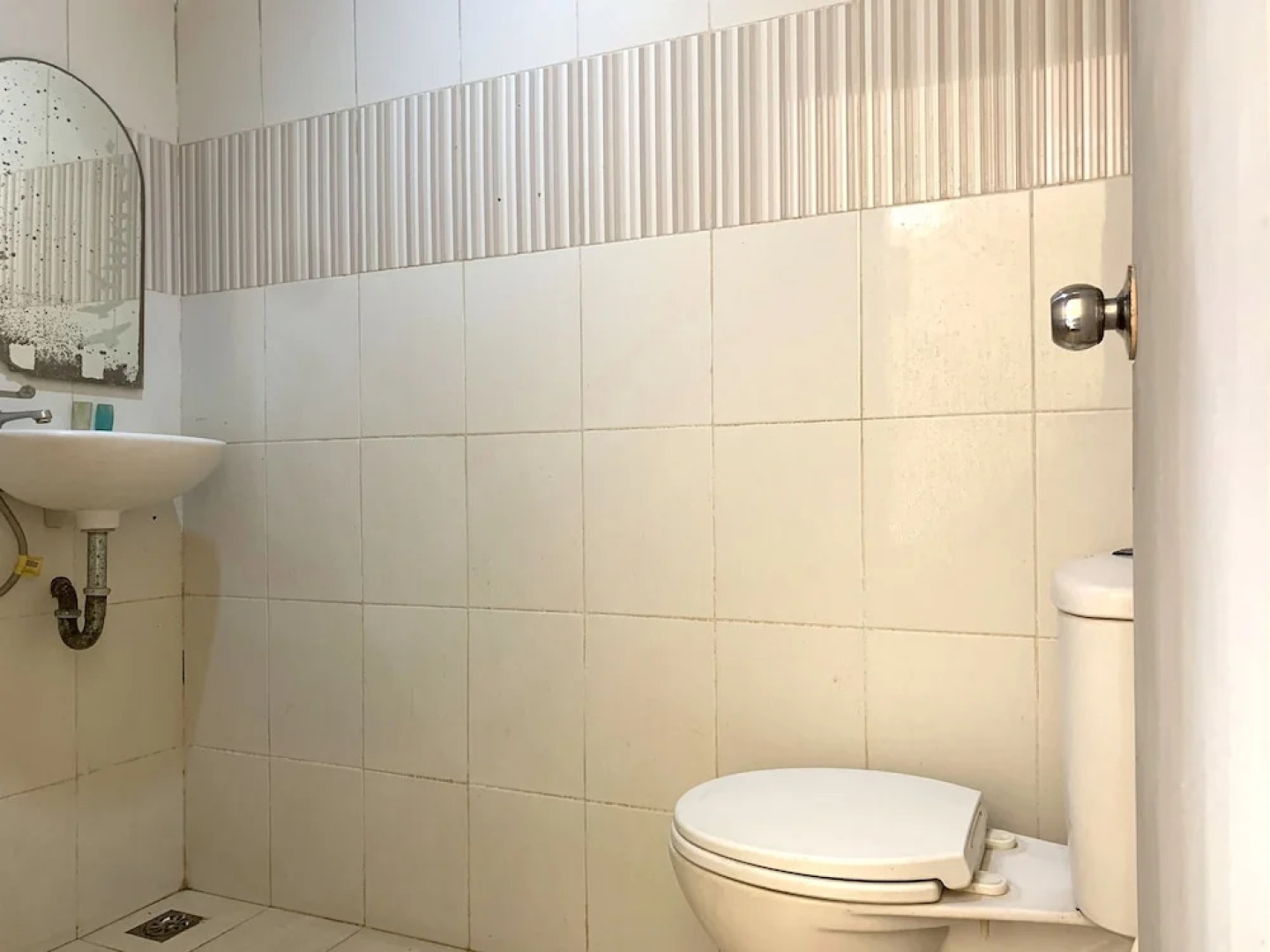 Hotel O Wisma Phinisi Syariah Near Mall of Pinrang Sejahtera