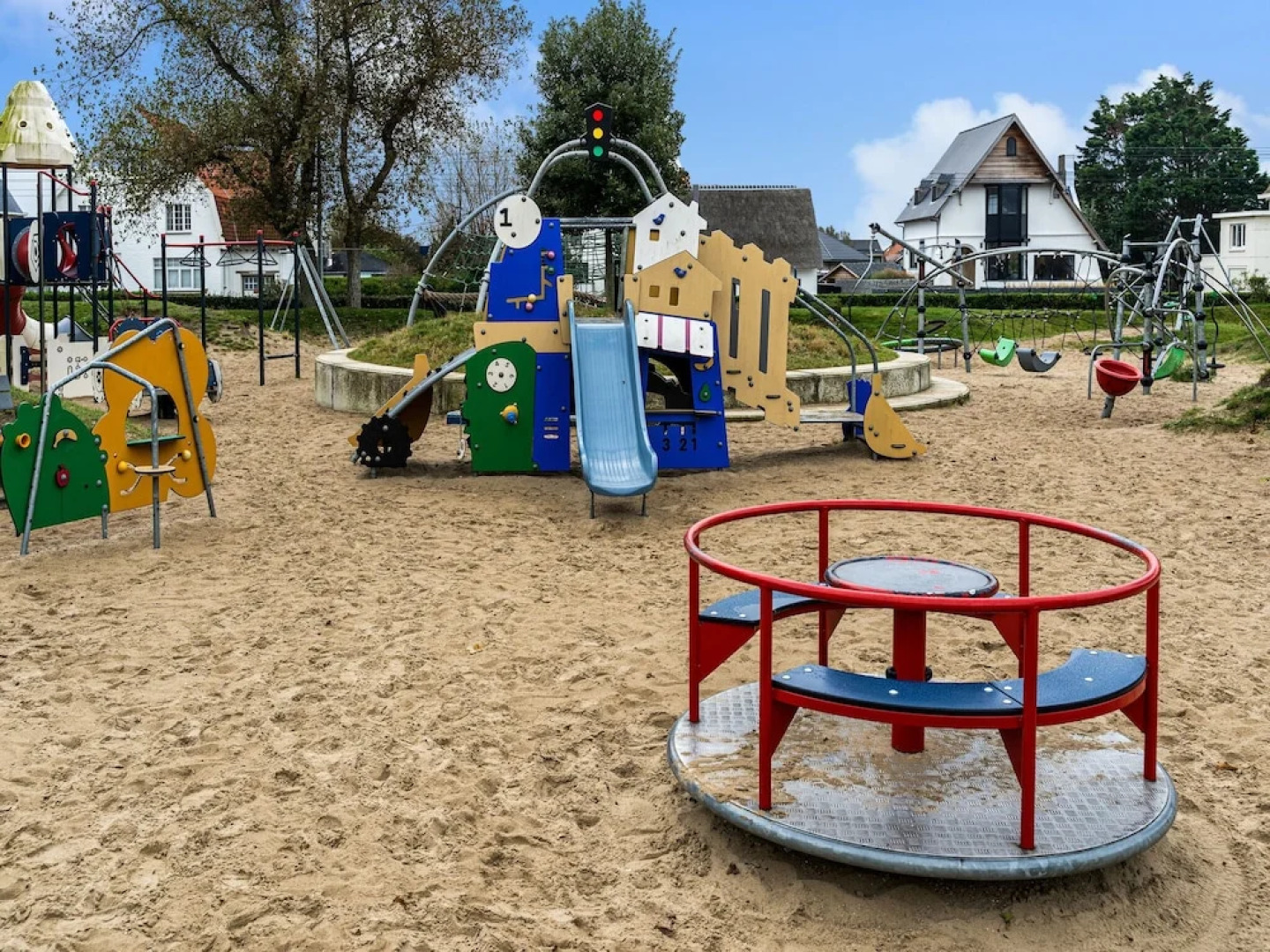 Charming Villa with Sauna in Westende