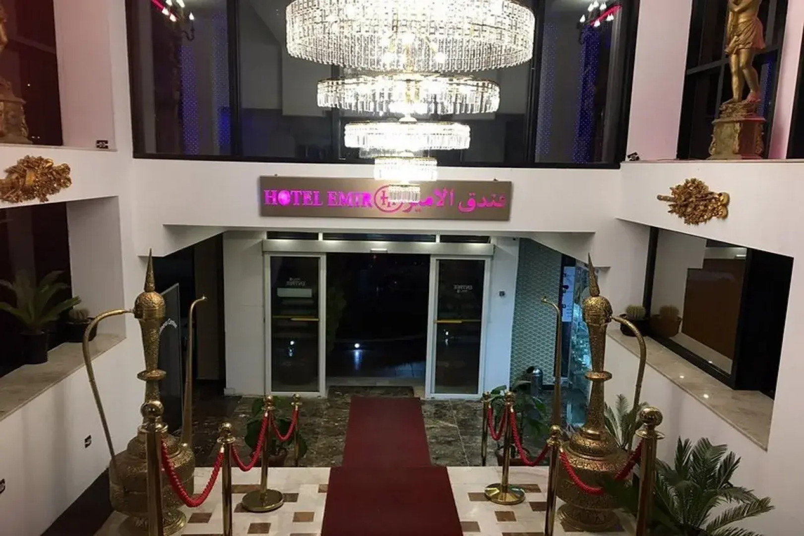 Hotel Emir