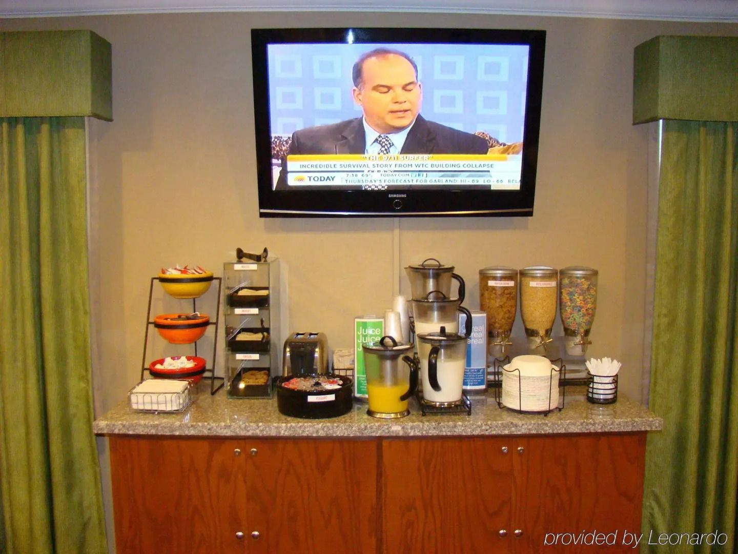 Quality Inn & Suites Garland - East Dallas