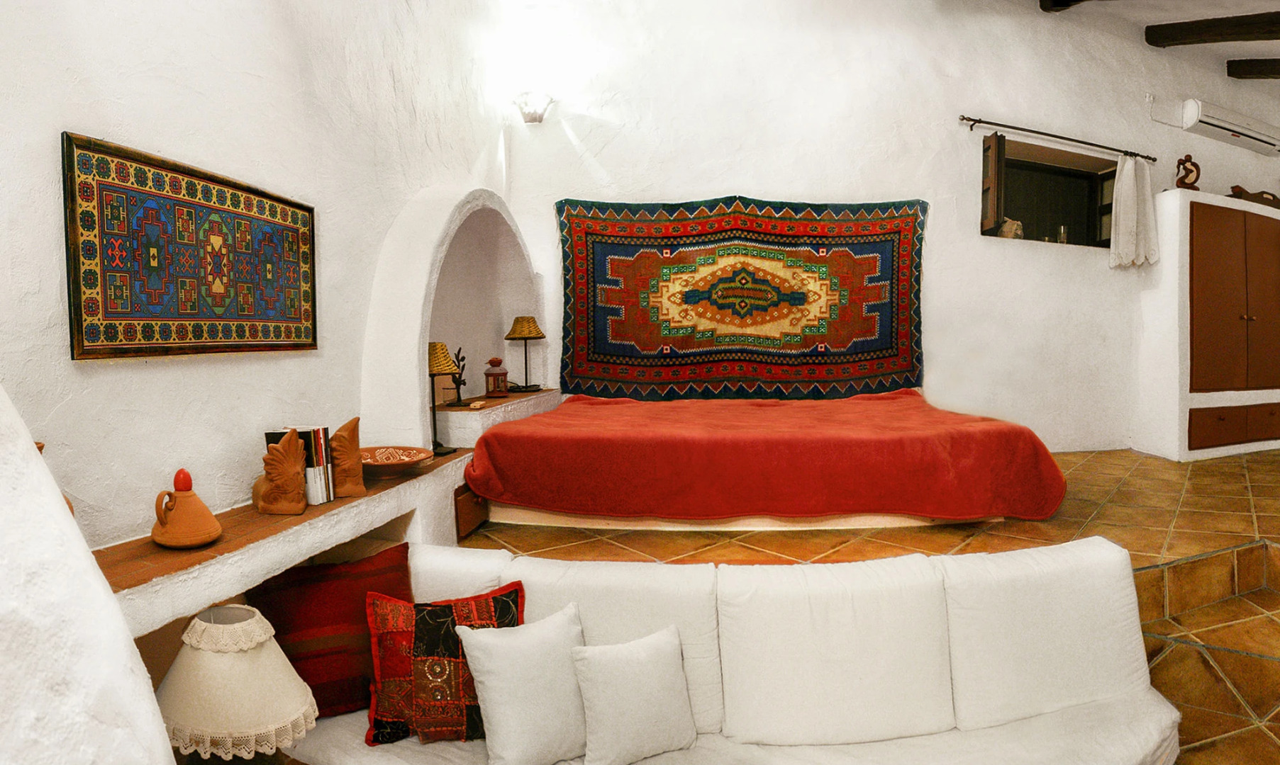 Ampelos Estate - The Studio