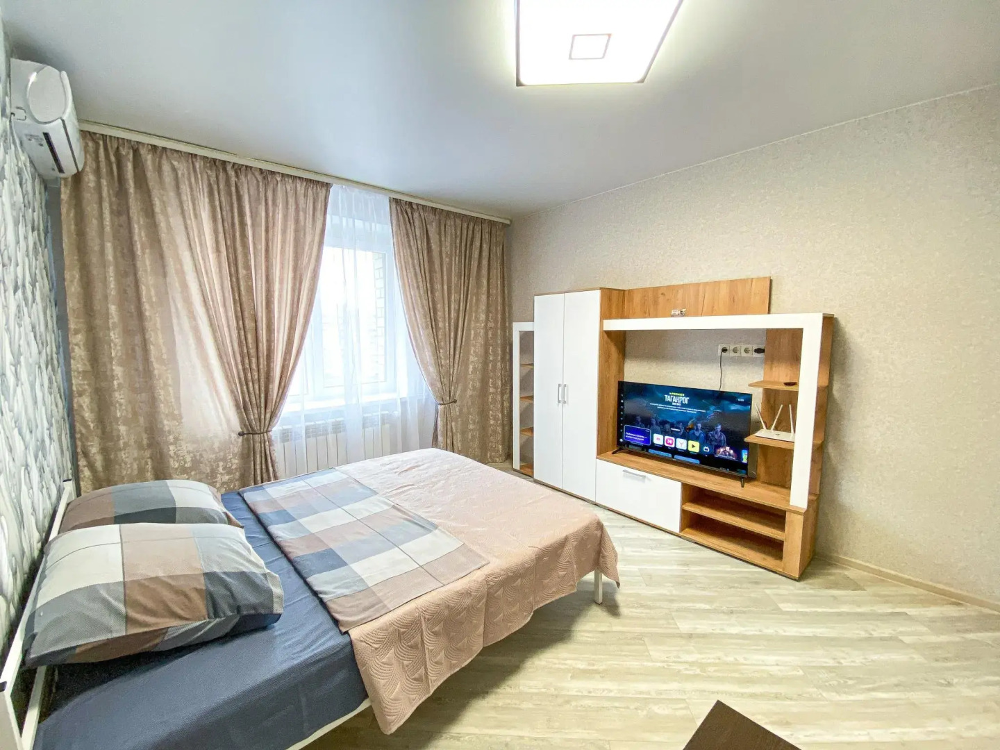 Апартаменты  на улице 1-й Школьный проезд 12