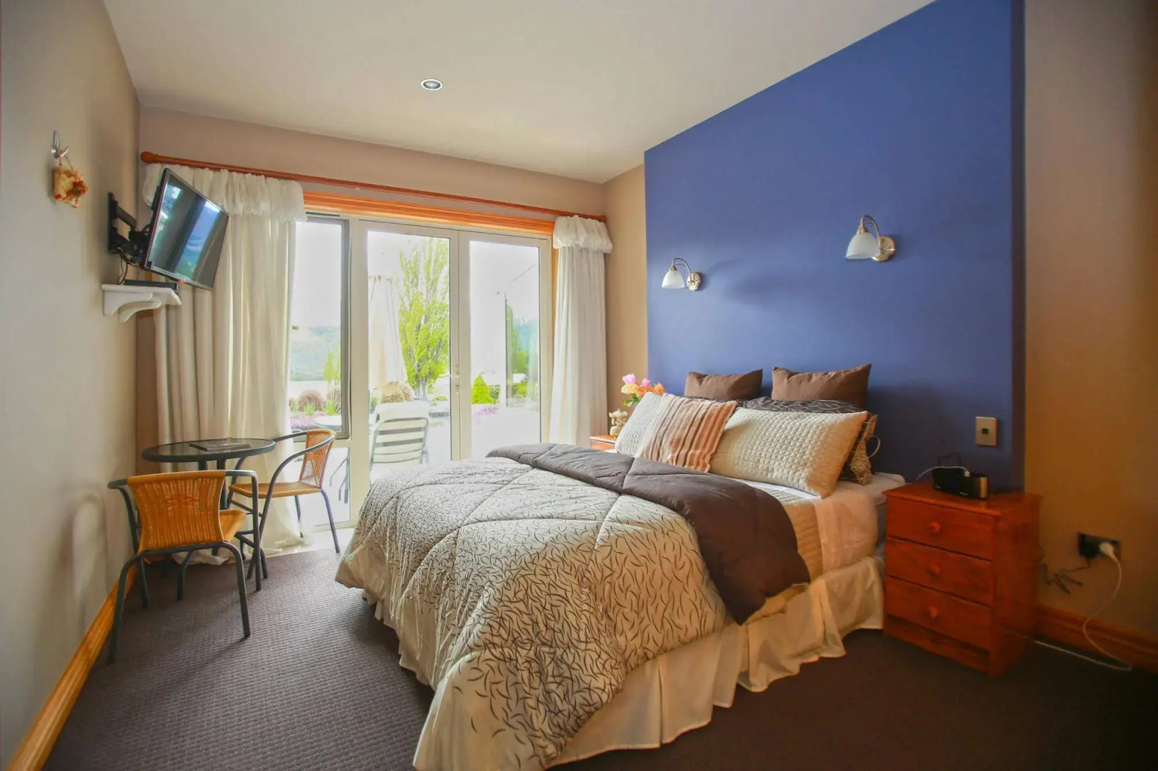 The Shan's Luxury Lodge